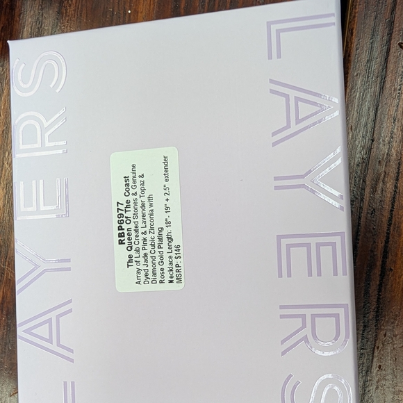 Gold and Blue Necklace Set - Picture 3 of 3